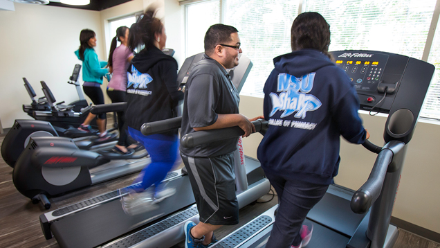 NSU students at puerto rico gym