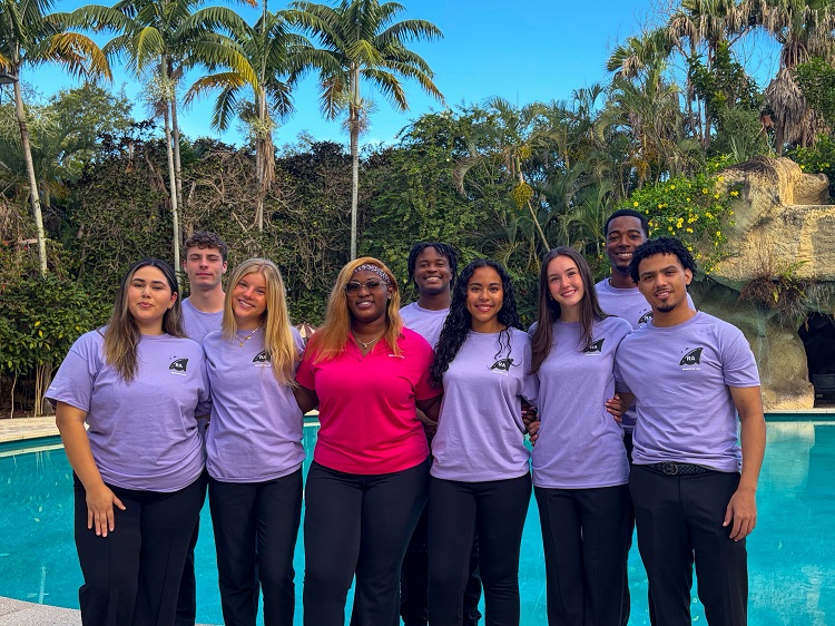 Group of NSU resident assistants